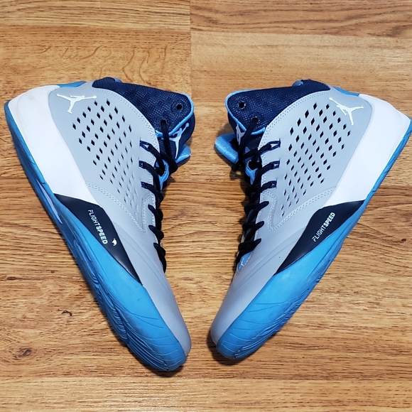 Jordans - Picture 4 of 5